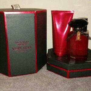 Victoria secret gift set